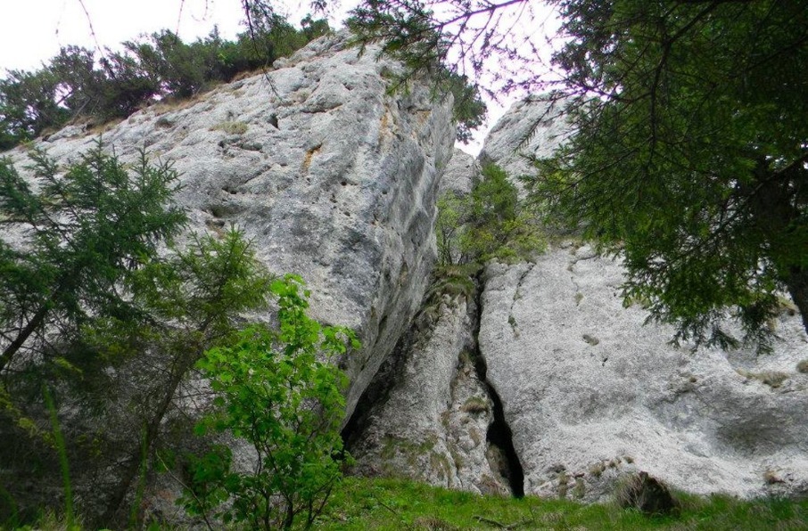 Peștera de Gheață